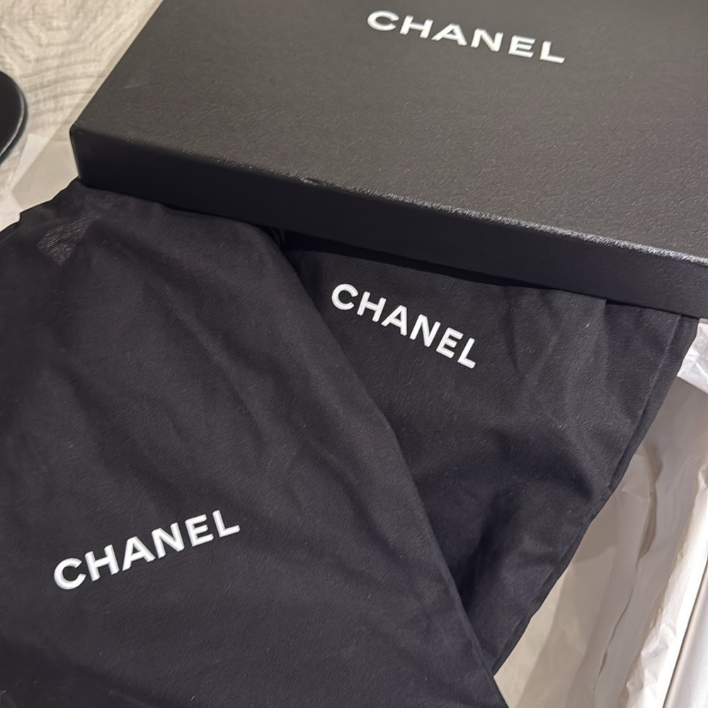 Chanel new bow sandals - Picture 16 of 17